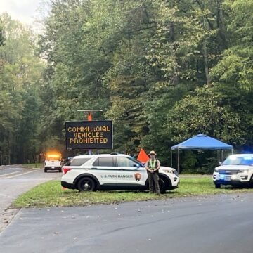 National Park Service to truckers: STAY OFF of US 441