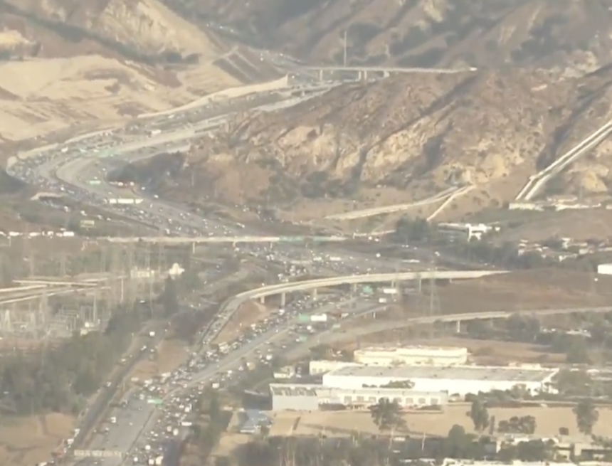 Screenshot-2024-11-06-at-11.27.13-AM.png Multiple big rig crashes bring 5 Freeway traffic to halt