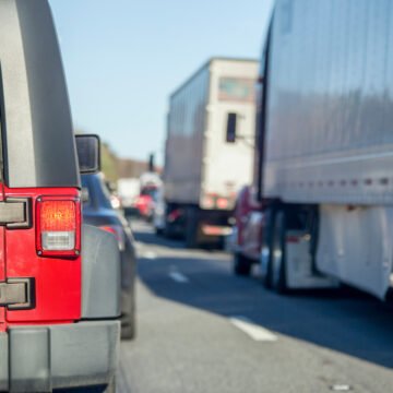 Road congestion cost trucking a record $108.8 BILLION in 2022, new study shows