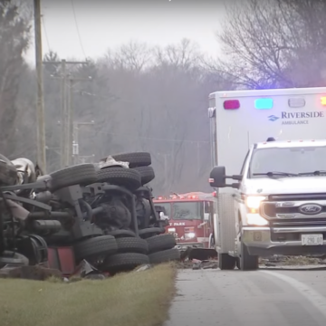 Head-on CMV crash on Christmas Eve leaves tow truck driver dead, teenage son injured