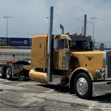 The 1984 Peterbilt 359 at the heart of Rafael Gonzales’ family