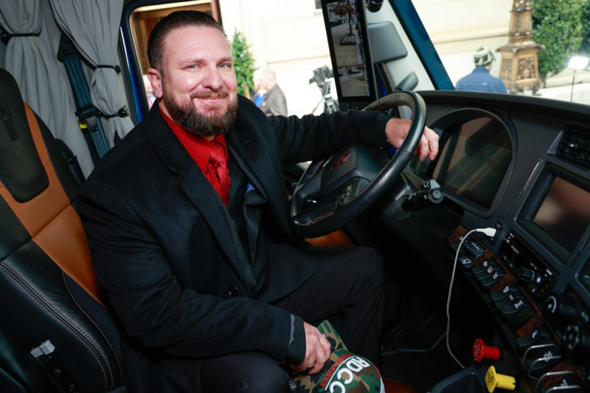 DAT acquires Trucker Tools | Purple Heart recipient Army vet wins new T680