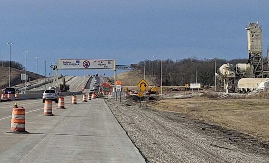 This highly unusual conveyor bridge in Oklahoma is taking trucker’s jobs