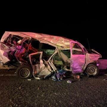 Semi truck strikes three vehicles on Texas bridge, five reported dead