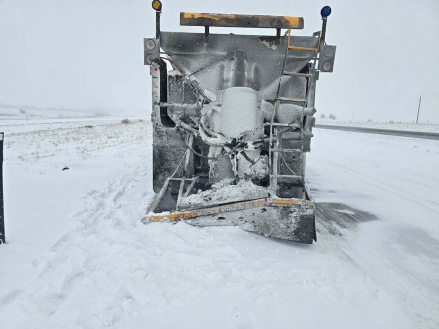 Truck driver cited for rear-ending Wyoming DOT snowplow