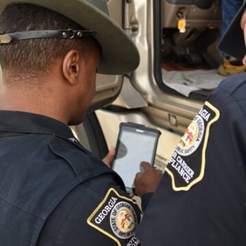 FMCSA kicks six ELDs off list of approved devices, carriers have 60 days to replace