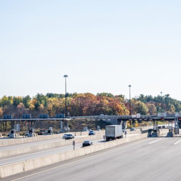 Rhode Island expecting $40M in revenue from truck-only tolls