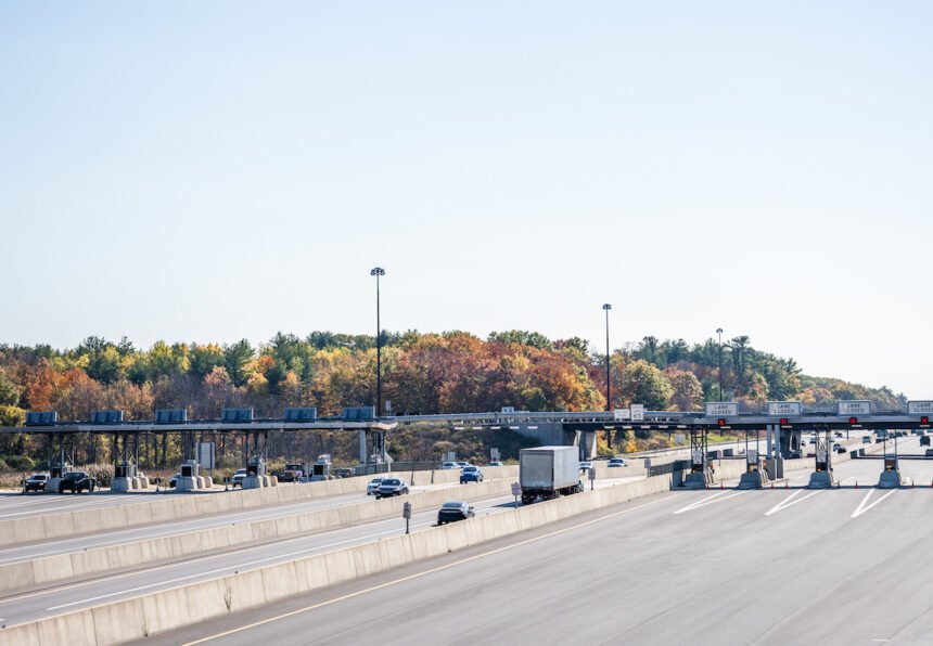 Rhode Island expecting $40M in revenue from truck-only tolls