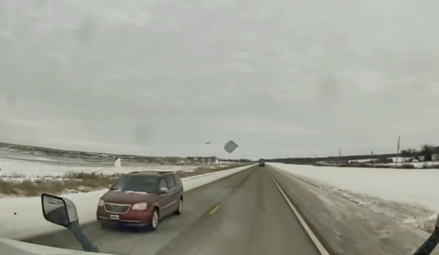 Dash cam shows semi’s windshield absolutely obliterated by ice chunk flying off minivan