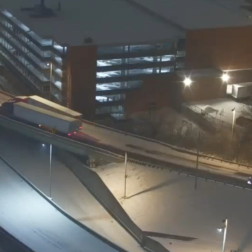 Screenshot-2025-01-06-at-12.09.23-PM.png Cluster of stuck semi trucks block I-71 near bridge for seven hours during winter weather