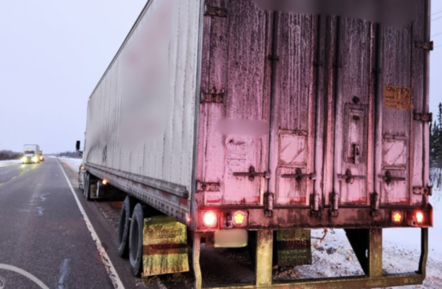 Inspection reveals CMV with wobbly wheel only had “half of its lug nuts still attached”