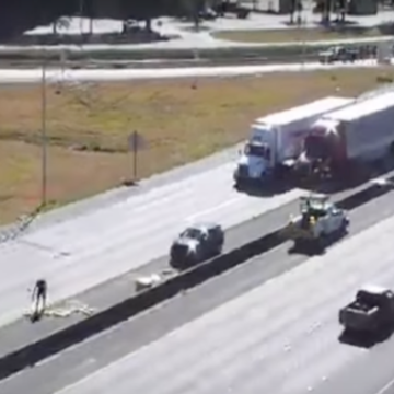 Truckers stop traffic after pickup fails to secure load