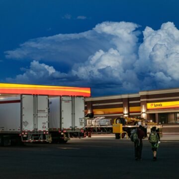 Love’s truck stop in Texas to welcome first-ever Whataburger this year