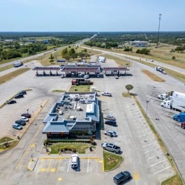 Semi truck parking closed at Turner Turnpike service plaza through early 2026