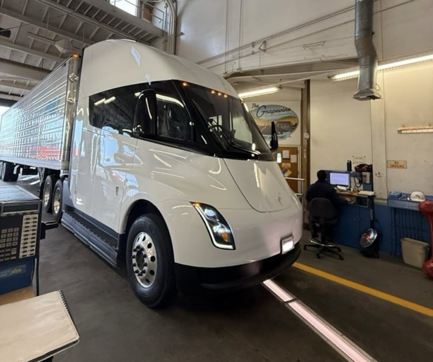 All-electric Tesla Semi rolls through California scale house for inspection